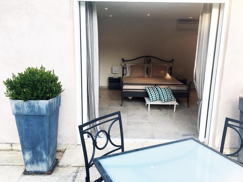 B&B Charming Saint Paul De Vence Екстер'єр фото