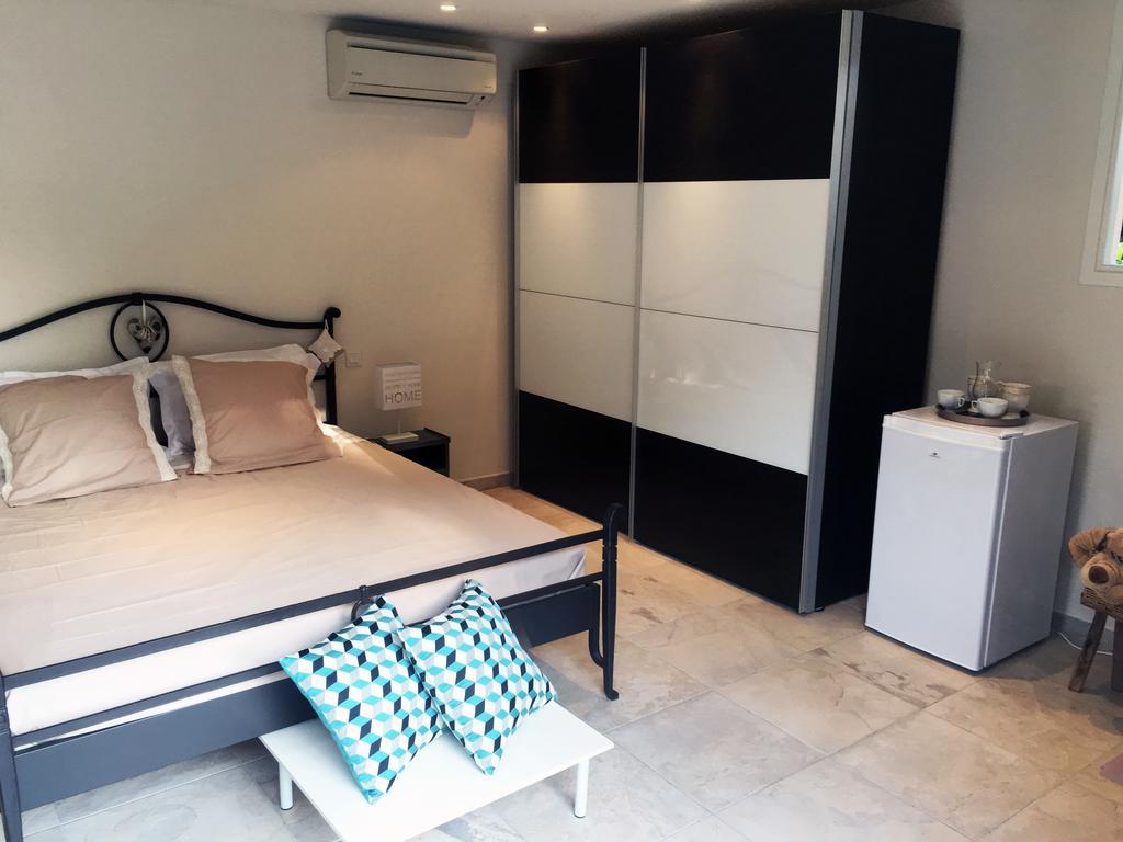 B&B Charming Saint Paul De Vence Екстер'єр фото