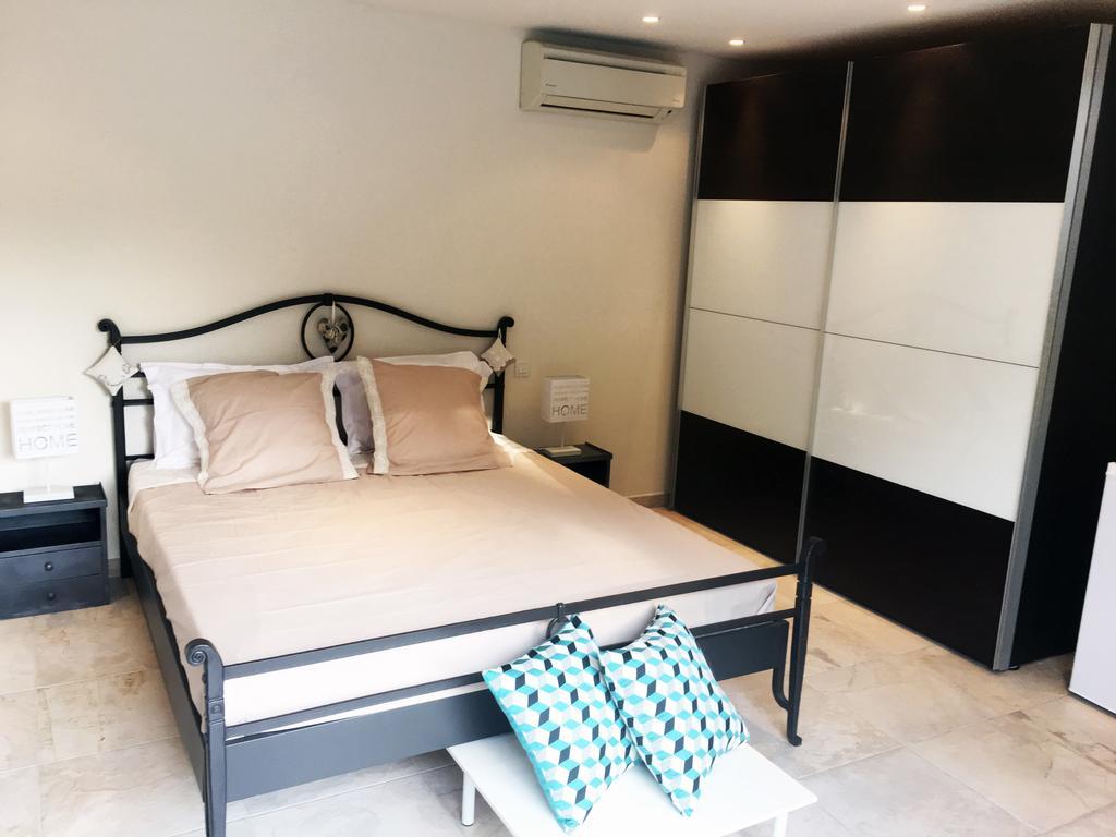 B&B Charming Saint Paul De Vence Екстер'єр фото